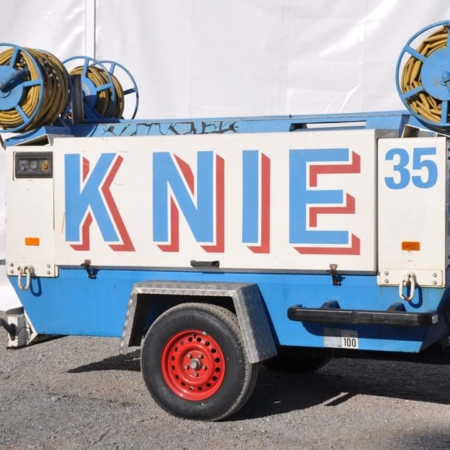 facebook_1550934803777 Véhicule35_Knie